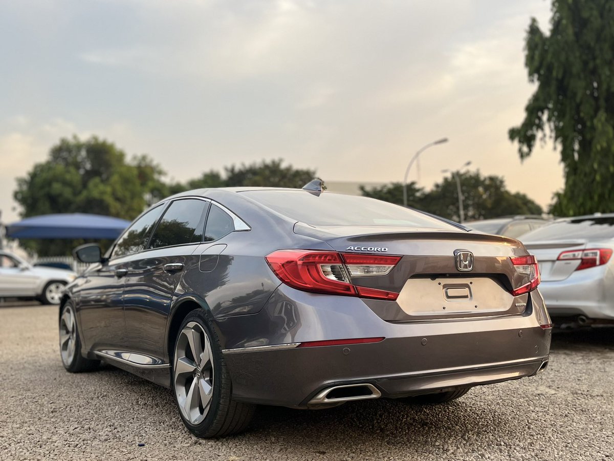 Abmoya_'s tweet photo. HONDA ACCORD TOURING 2018

🏷️ 28M 

DUTY FULLY PAID ✅

BUY AND DRIVE 

WHATSAPP 08063470571 https://t.co/TrlYmWCknj