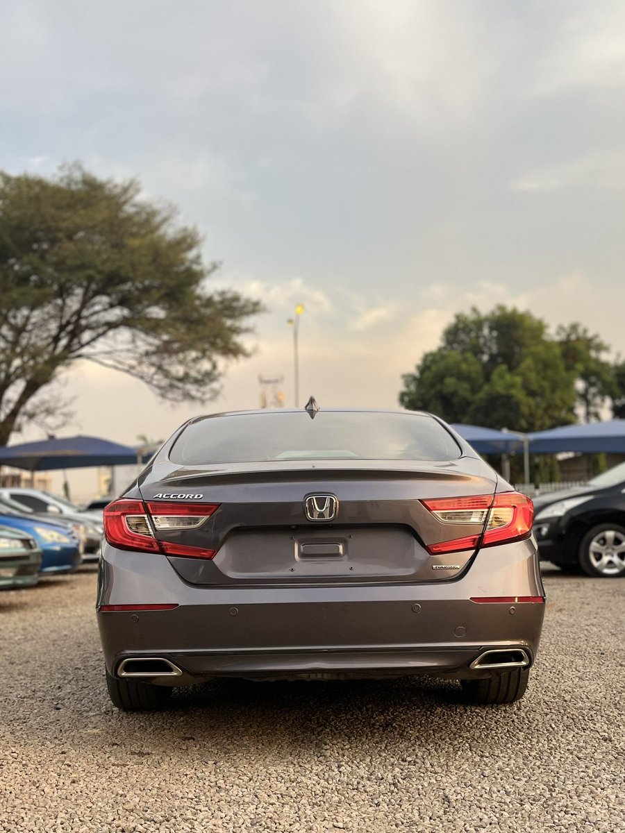 Abmoya_'s tweet photo. HONDA ACCORD TOURING 2018

🏷️ 28M 

DUTY FULLY PAID ✅

BUY AND DRIVE 

WHATSAPP 08063470571 https://t.co/TrlYmWCknj