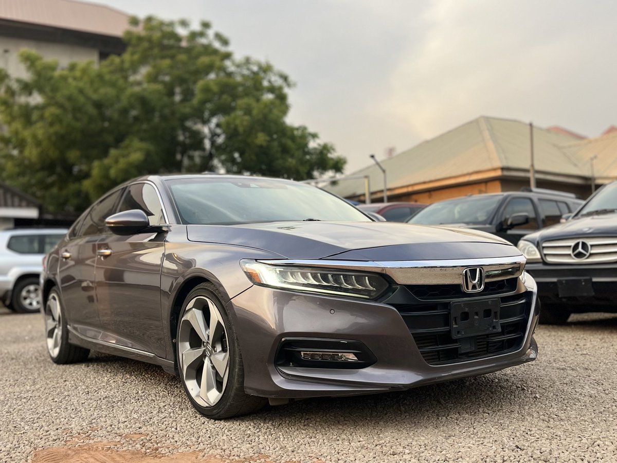 Abmoya_'s tweet photo. HONDA ACCORD TOURING 2018

🏷️ 28M 

DUTY FULLY PAID ✅

BUY AND DRIVE 

WHATSAPP 08063470571 https://t.co/TrlYmWCknj