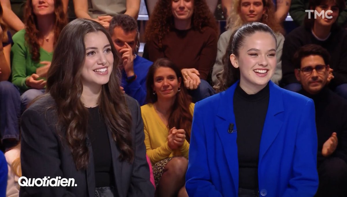 helenie_ac's tweet photo. ELLES SONT SUBLIMES 💋!! #StarAcademyLeLive #StarAcademy https://t.co/9904XCNEnr
