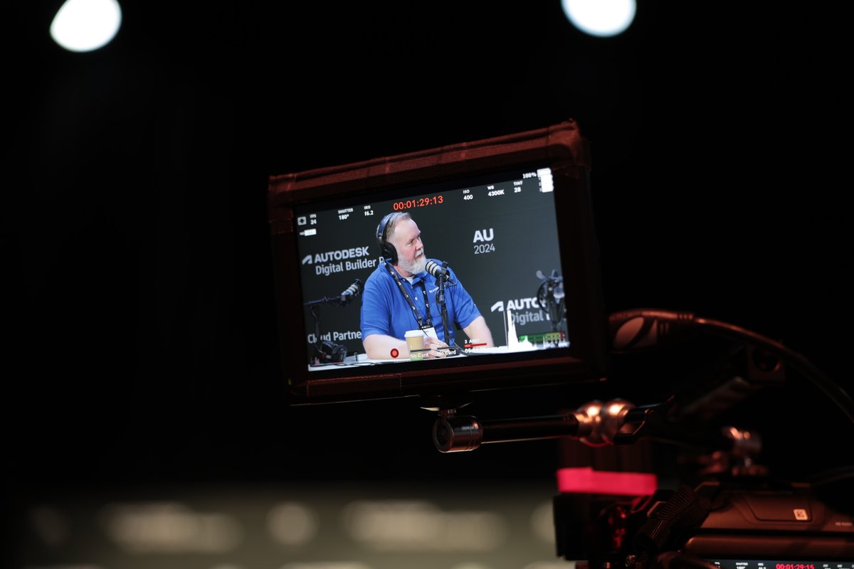 ADSK_Construct's tweet image. What role does mentorship play in overcoming the construction labor shortage?  

Join us in the latest #DigitalBuilder podcast episode as we chat with Graham Condit from @SkanskaUSA about the ACE Mentorship Program and the importance of real-world experiences for students.…