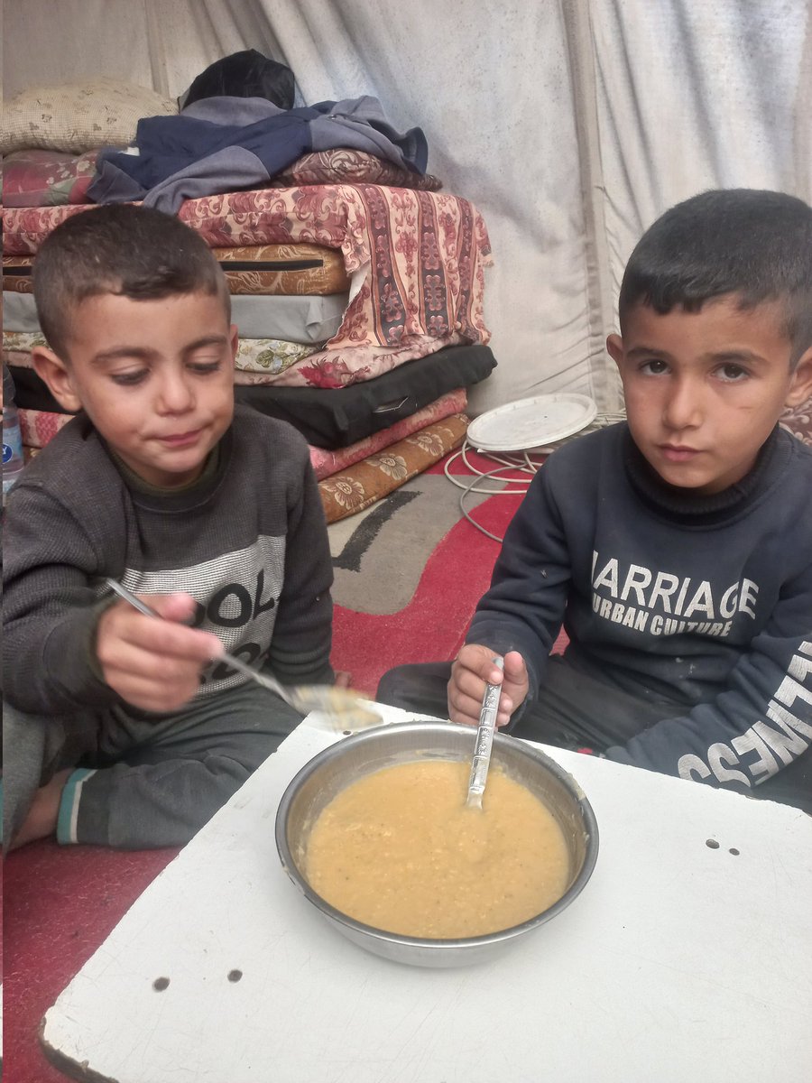 gofund.me/205a8053Please 
don't skip my message Imagine this is your son or brother, would you accept him living in difficult conditions, hunger and severe cold? Please help, donate and share🙏💔 ‼️Bread has become a dream‼️