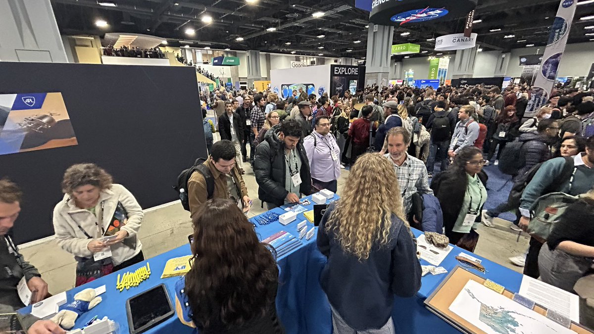 UAFGI's tweet photo. Super busy at the @uafairbanks booth at #AGU24! Come see us! #UAFXAGU https://t.co/ykVVWSlG8d