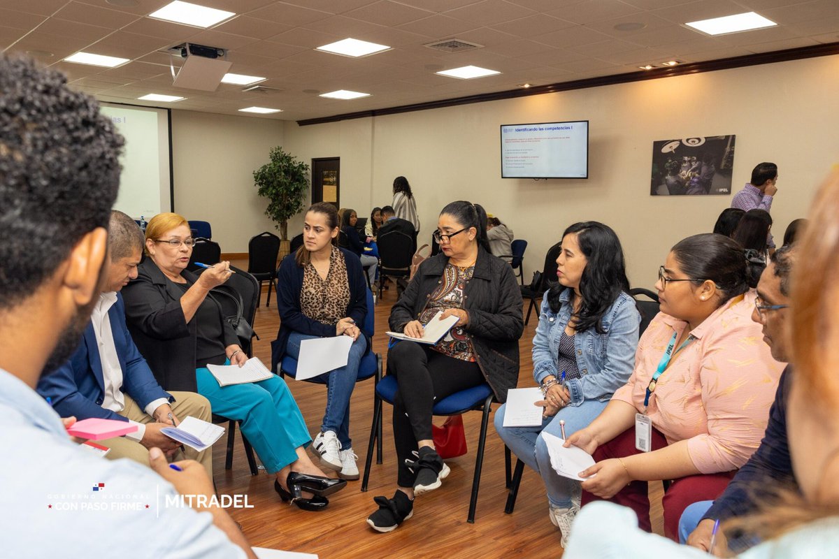 OIT Américas (@oitamericas) on Twitter photo 📚OIT capacitó a mediadores y conciliadores del <a href="/MitradelPma/">Ministerio de Trabajo y Desarrollo Laboral</a> en justicia laboral y resolución de conflictos, fortaleciendo sus capacidades para mediar de manera objetiva y brindar orientación eficaz a trabajadores y empleadores.🤝¡Un esfuerzo conjunto en favor del diálogo social! 📚OIT capacitó a mediadores y conciliadores del <a href="/MitradelPma/">Ministerio de Trabajo y Desarrollo Laboral</a> en justicia laboral y resolución de conflictos, fortaleciendo sus capacidades para mediar de manera objetiva y brindar orientación eficaz a trabajadores y empleadores.🤝¡Un esfuerzo conjunto en favor del diálogo social!