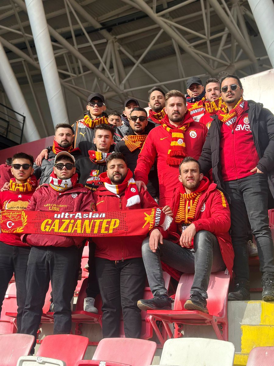 VENİ
VİDİ
VİCİ  

ANTEP HOLİGANLARI 💥