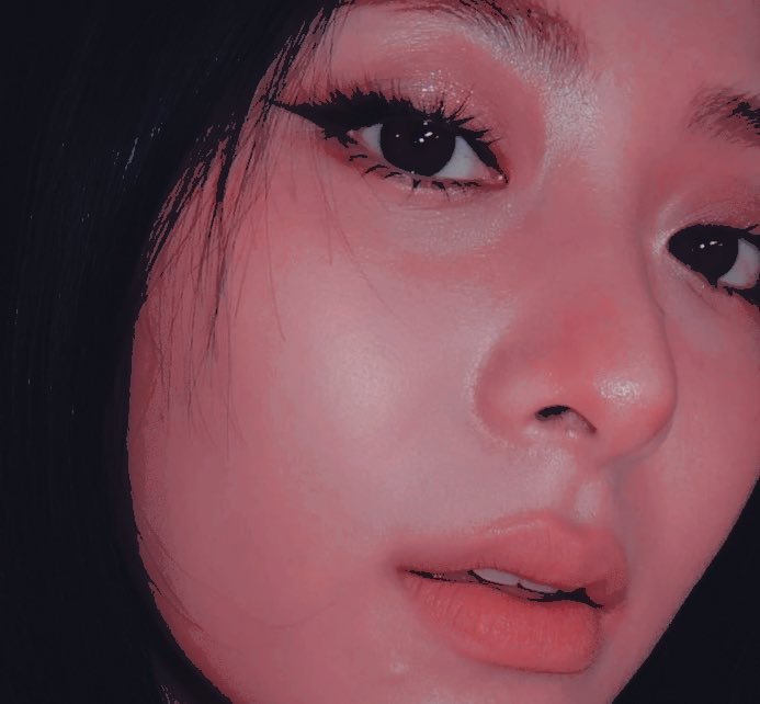＊ ‍ ℒ𝙸𝚃𝚃𝙻𝙴 ‍ ℳ𝙸𝚂𝚂 ‍ 𝐏𝐄𝐑𝐅𝐄𝐂𝐓. (@013class) on Twitter photo 