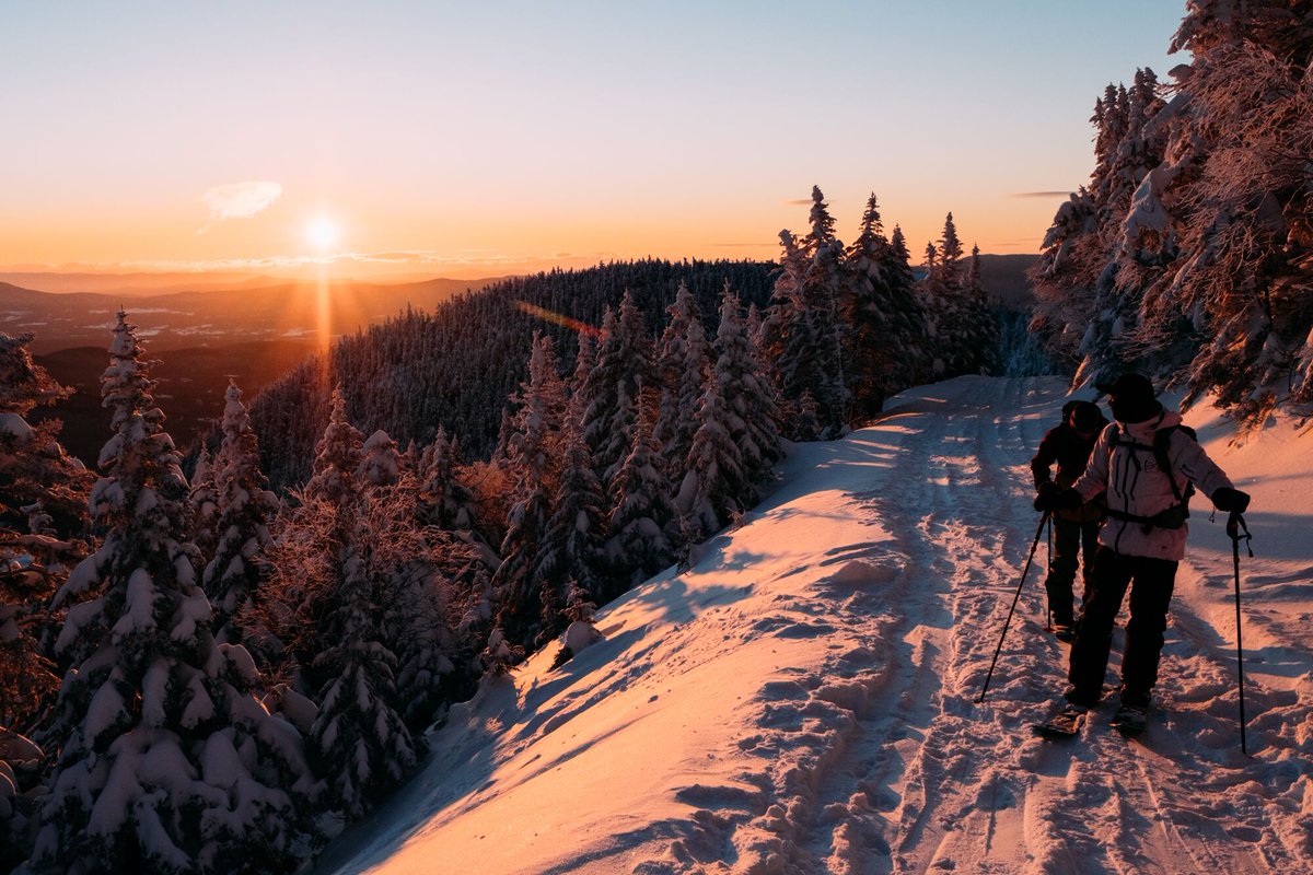 Did you know Vermont is home to the oldest ski patrol in the nation? 🎿❄️ Established at Stowe Mountain Resort in 1934, the National Ski Patrol has been keeping slopes safe for 90 years. 
.
.
#ThinkVermont #Vermont #VT #StoweVT #Stowe #StoweMountainResort #LifeInVermont #Relocate