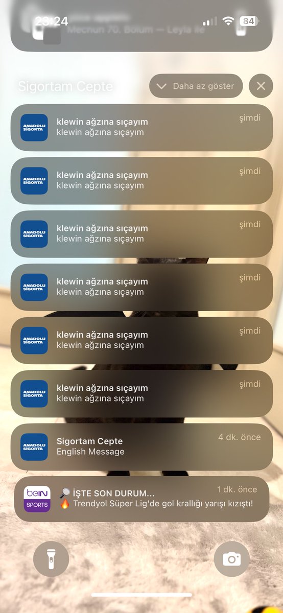 Kanka bi bak istersen. <a href="/Anadolu_Sigorta/">Anadolu Sigorta</a>