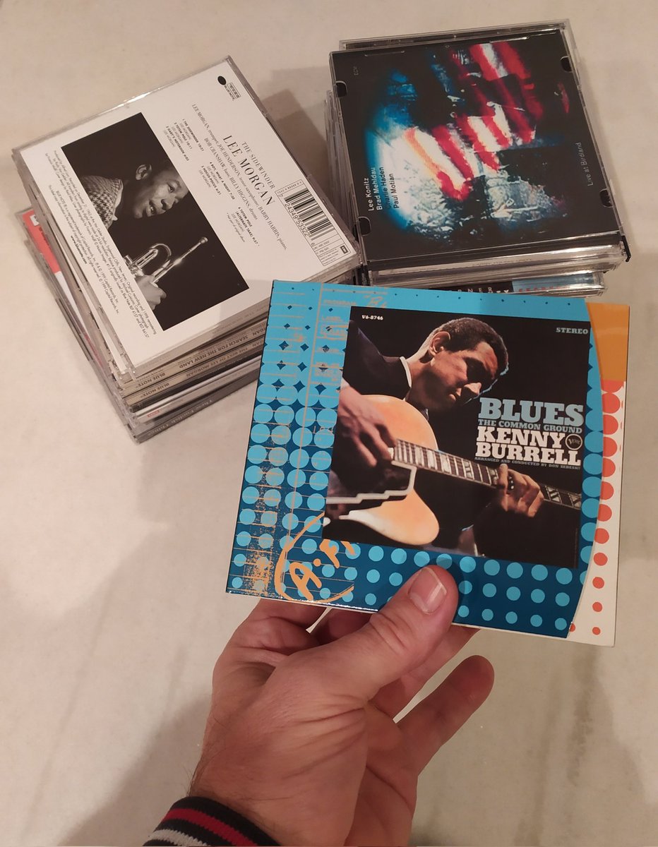 elsotaescala's tweet photo. La GUITARRA #Jazz de #KennyBurrell és SINÒNIM d'ELEGÀNCIA #Harbop i de TONALITATS #Blues #Soul. Del 1967-68, a la base PIANO, BAIX, BATERIA cal afegir-hi l'EXUBERÀNCIA de VENTS-METALLS, el puntual reforç PERCUSSIU i uns ENCERTATS ARRANJAMENTS. Disc tan ASSEQUIBLE con BEN EXECUTAT https://t.co/17FSuVHoWV