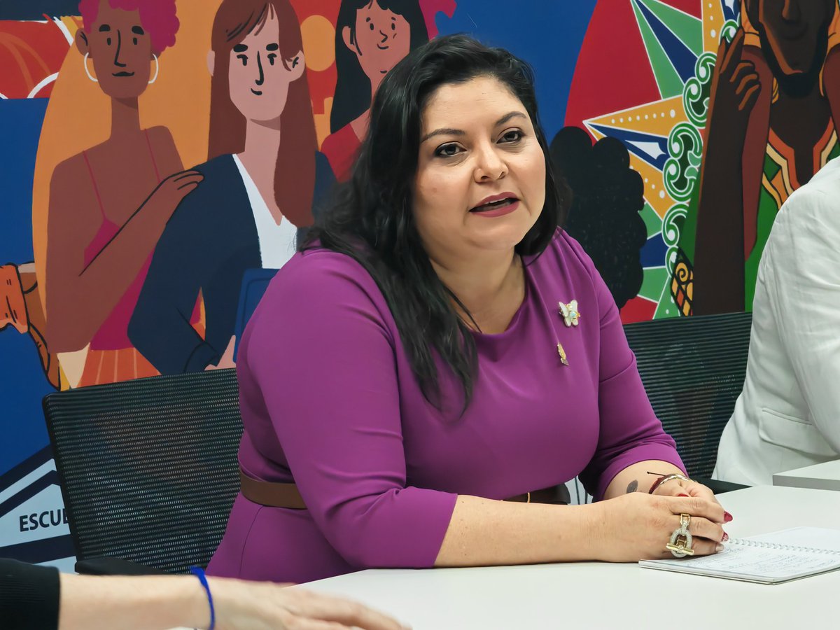 UNCOSTARICA's tweet photo. En el marco de los #16DiasDeActivismo hoy estamos junto a @EmbEspCostaRica y el #INAMU conversando sobre el rol de las oficinas municipales de la mujer (OFIM) y los municipios en la lucha contra las violencias hacia las mujeres y niñas.
#SinExcusas https://t.co/NEH0jKvX1L