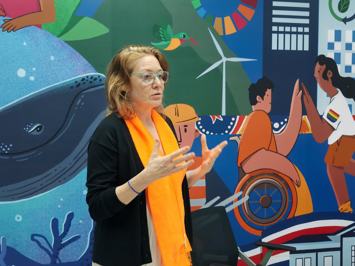 UNCOSTARICA's tweet photo. En el marco de los #16DiasDeActivismo hoy estamos junto a @EmbEspCostaRica y el #INAMU conversando sobre el rol de las oficinas municipales de la mujer (OFIM) y los municipios en la lucha contra las violencias hacia las mujeres y niñas.
#SinExcusas https://t.co/NEH0jKvX1L