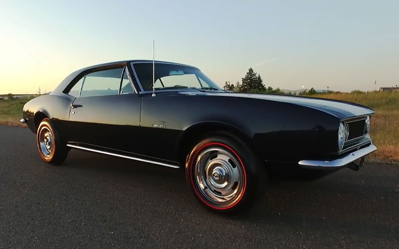 Carsforsalecom's tweet image. The Chevy Camaro Z/28 took Trans Am racing by storm and beat its rival the Mustang Boss 302 in the process, both on the track and in sales. 🏁💯 

Learn How Racing Built the Chevy Camaro Z/28!

📖➡️ bit.ly/3VuOm2T | #ChevyCamaro | #FindYours | #Z28