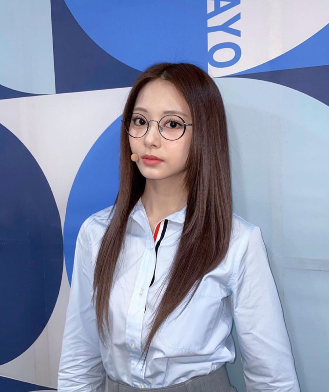 TWICE's Tzuyu trends after people discovered she has a bachelors in psychology.
