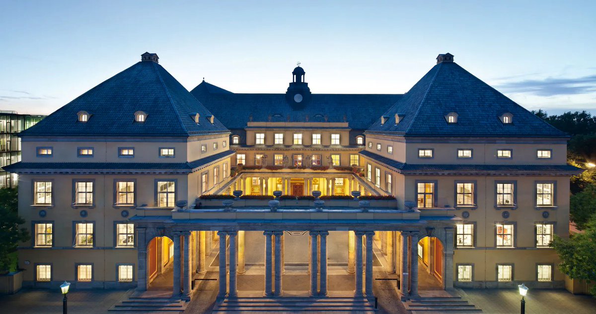 IT_Times_de's tweet photo. Münchener Rück - Die Welt im Blick, Risiken im Griff!
Der Rückversicherer im Investing-Lounge-Check!
Mehr dazu gibt es hier: https://t.co/NPB51pz21t https://t.co/wv4LSN89qs
