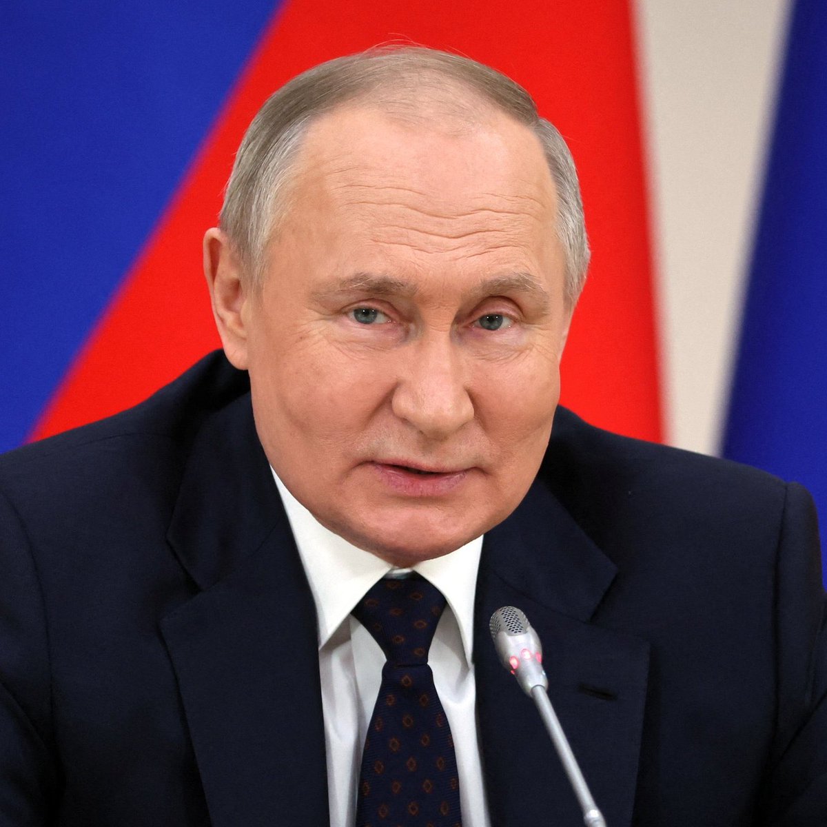 LegitTargets's tweet photo. 🚨🇷🇺 BREAKING: PUTIN forms new government body to INCREASE BIRTH RATES &amp; improve conditions for FAMILIES. https://t.co/VnAVmbMjJV