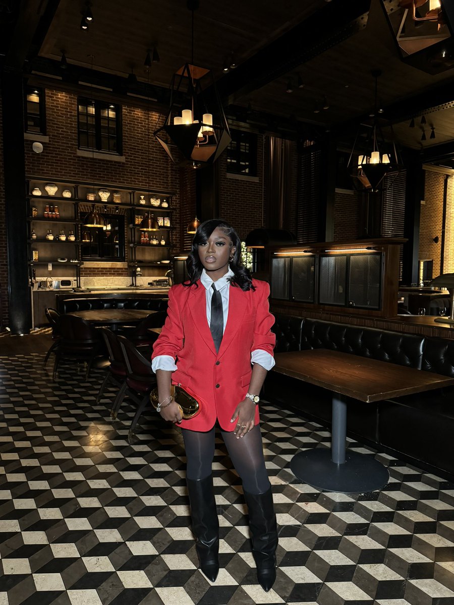 yeahhthatsb's tweet photo. checkmate https://t.co/hVTVuJwDHM