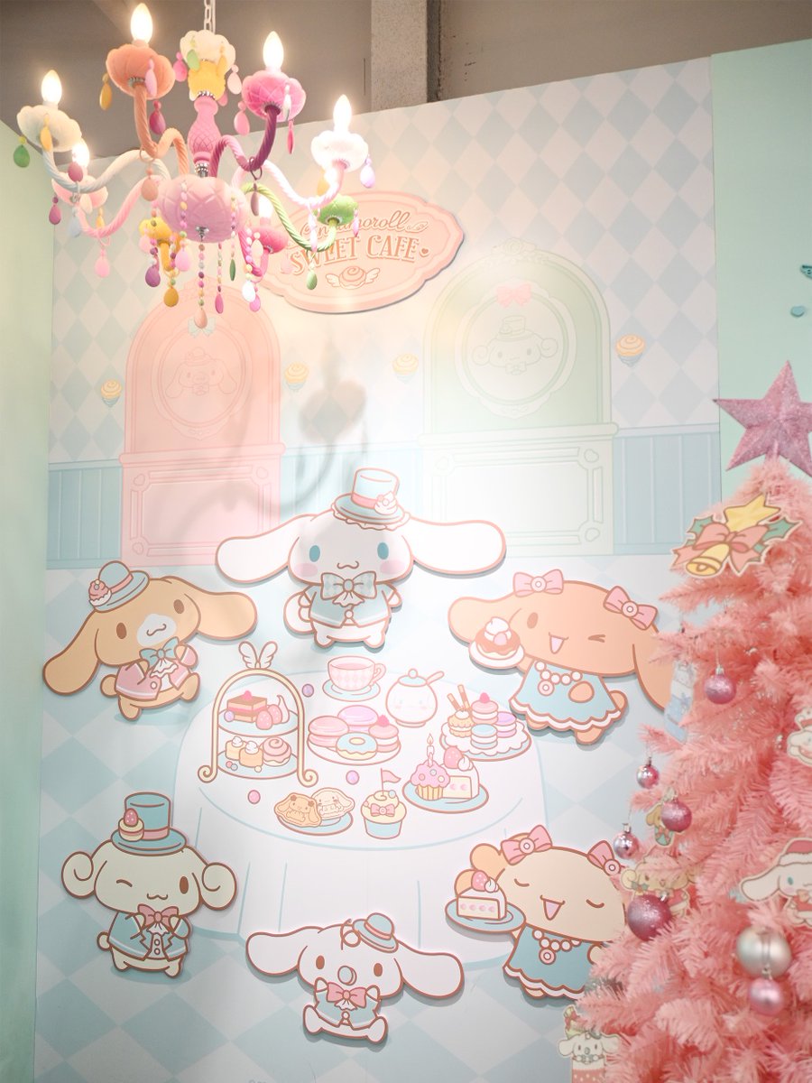 韓国出張では、ソウル・弘大にある常設カフェ「CINNAMOROLL SWEET CAFE