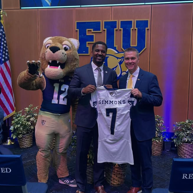 KSDTAdvisors's tweet photo. Our Managing Partner Jeffrey Taraboulos &amp; Co-Founder Jorge De La Torre were invited to today's the Press Conference to Welcome Willie Simmons as the New Head Coach of FIU Football

KSDT CPA is a long time Supporter of Fiu Sports &amp; the Official CPA firm for FIU Athletics. https://t.co/Xttz3XiNBi