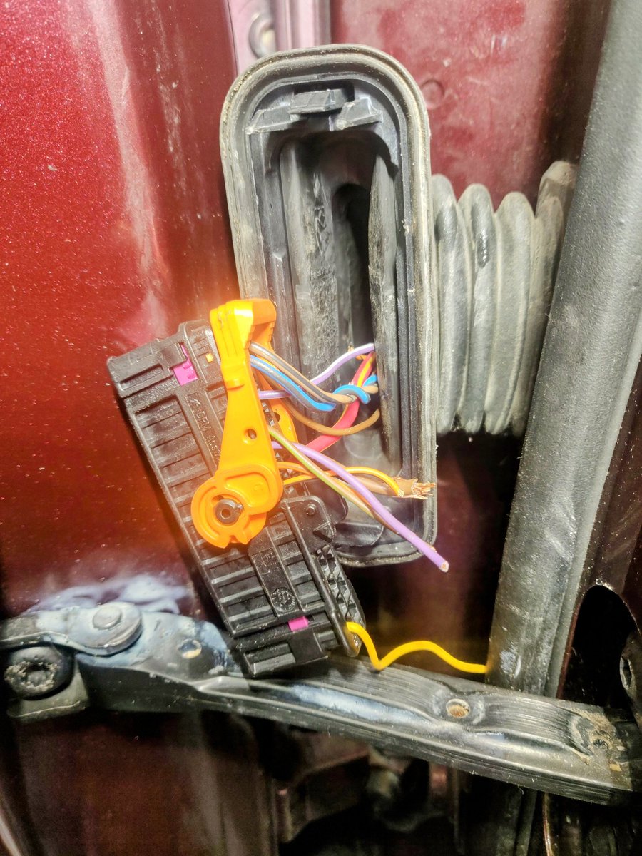 #picaday #mechanic Door locks and window inoperative