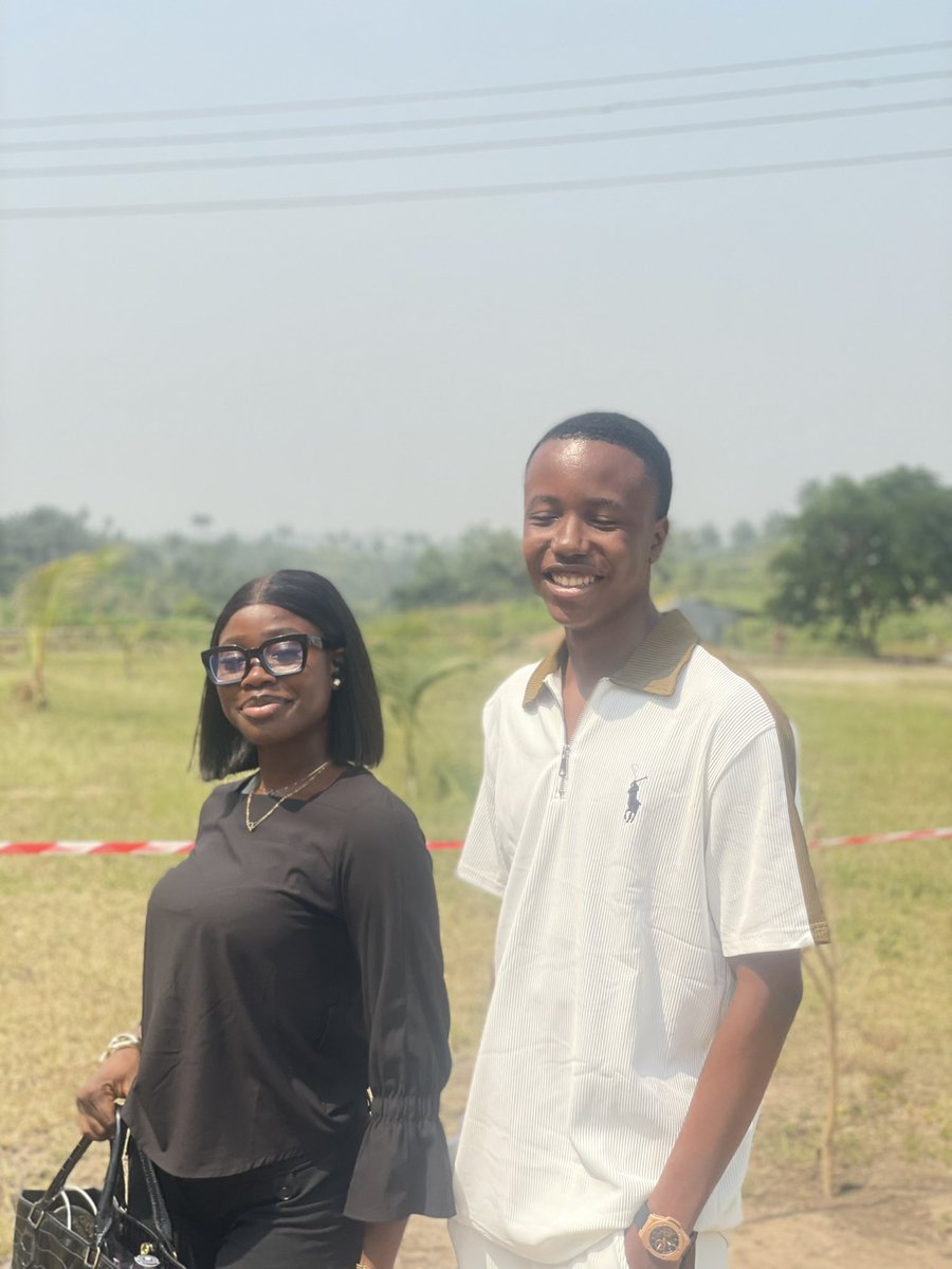 _BlessingNelson's tweet photo. Was with your Idolo today ๐โค๏ธ
@debar_fx ๐
#Tech
#techie
#everythingweb3
#asherkine https://t.co/MclDwkPhgv