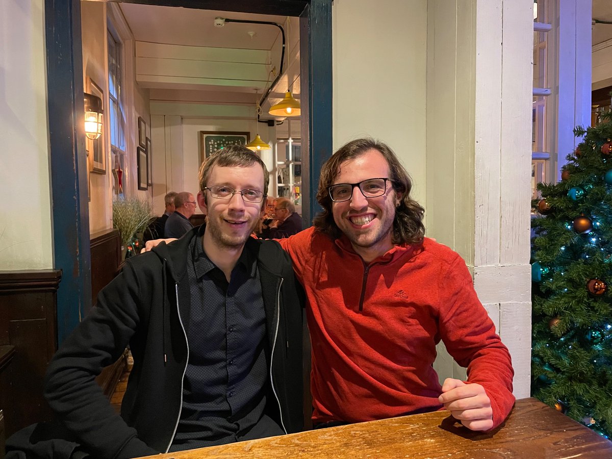 raulsangonzalo's tweet photo. Today I met Mr. @InspectorJShaw in person. He’s the one who taught me orchestration properly and the one who supervised @elementallis ‘s soundtrack. Check him out, he’s a legend!🥰 https://t.co/Q81TDoGLLj