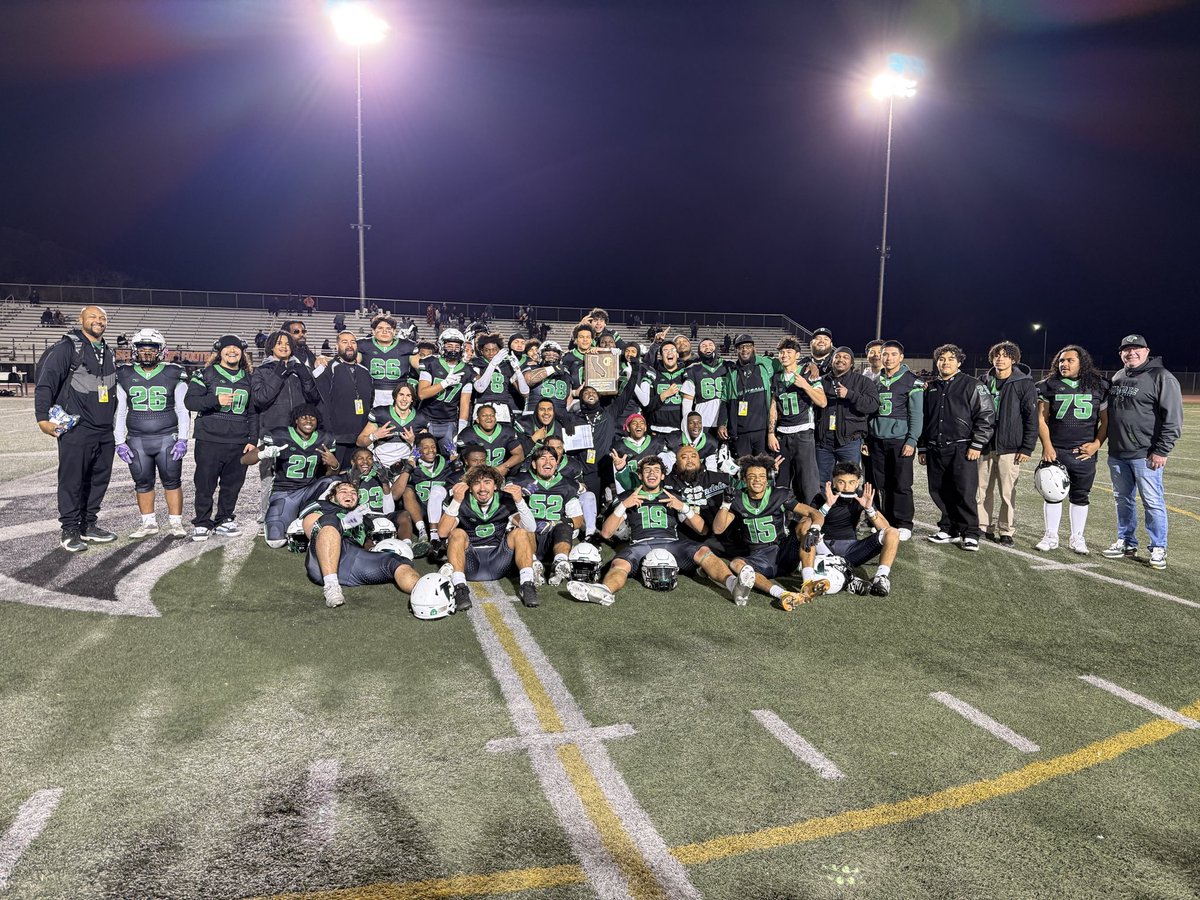 phs_ffl's tweet photo. Hello friends and family of PHS 2024 CIF-SS Division 12/CIF 5-AA Regional Champions! We are raising money to purchase CIF Rings for our team, trophies, and to help cover the cost of our end of the year banquet.Please consider donating and sharing to support our team. Thank you. https://t.co/zLLgcxVKvt