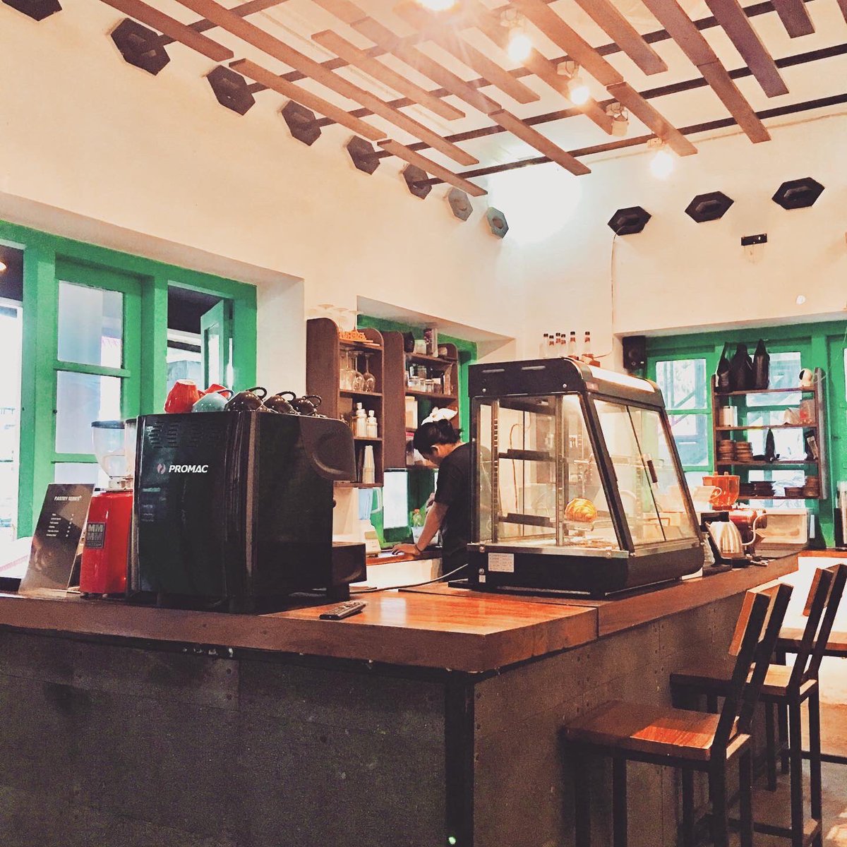 indrasaurus's tweet image. 10/30