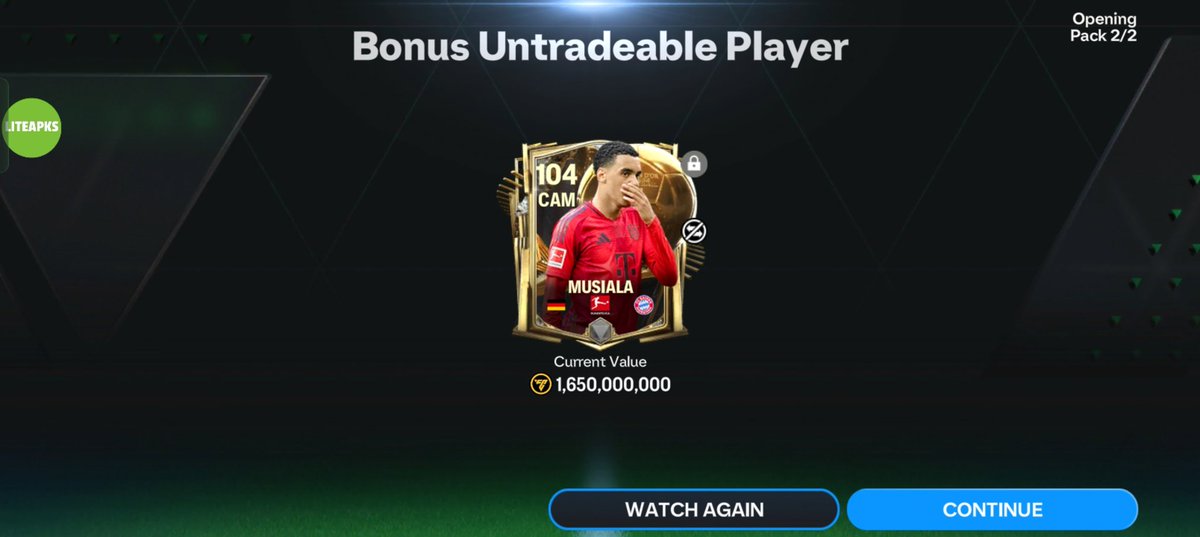 IonianH's tweet photo. @valentin_paez @EASFCMOBILE I opened 98-105 black friday pack (2k gems) and I saw that german flag and CAM position and thought Gotze again and skipped the walkout and ended up with this gem 😂. 1st good pull in a month https://t.co/TyWZN03H1t