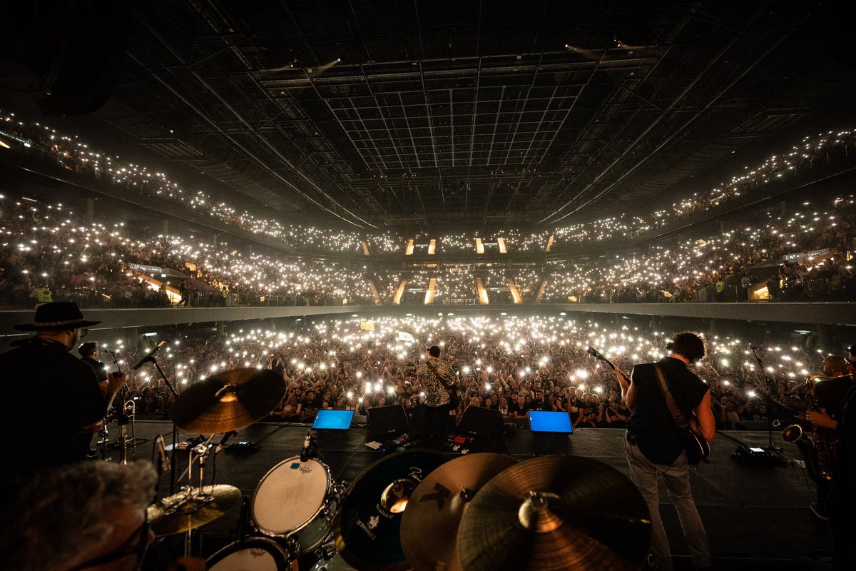 facu_suarez's tweet image. Que lindo estar para las bandas que formaron parte de mi vida. Gracias @ntvgoficial @EGBrancciari