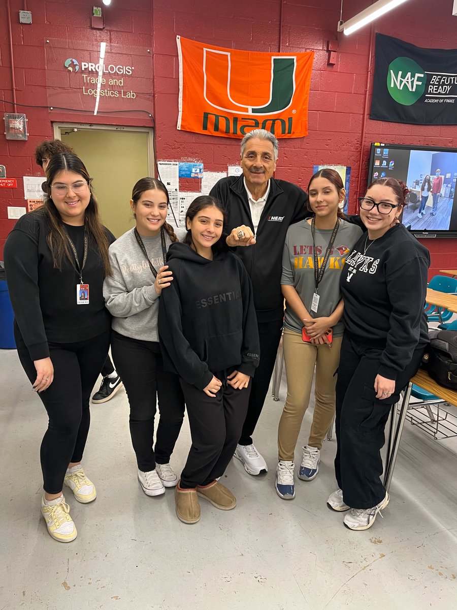 KapowSuccess's tweet photo. Thank you to @MiamiHEAT Ambassador Tony Fiorentino for a wonderful presentation at Miami Springs Senior High School on December 6th! And thank you to Nicolas Acosta for facilitating the event at his school! @mssh_hawks https://t.co/A0lPv8MY6N