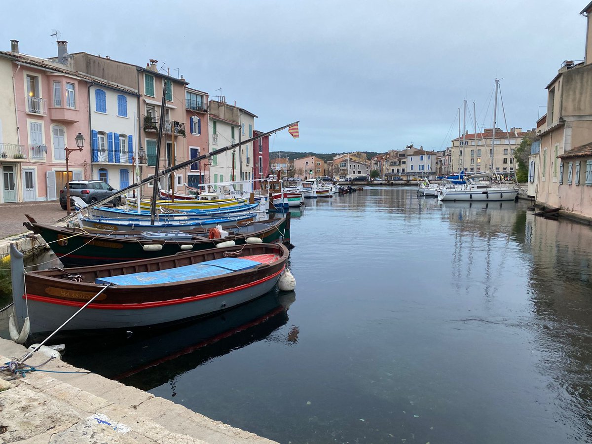 #ErasmusPlus
La Violeta i el David estan formant-se amb un jobshadowing a Martigues, a l' Ecole Paul di Lorto,  al costat de Marsella.
Esperem que sigui una experiència profitosa i enriquidora! 

<a href="/sepiegob/">SEPIE</a> <a href="/EplusCatEdu/">Unitat Programes Internacionals Catalunya</a>