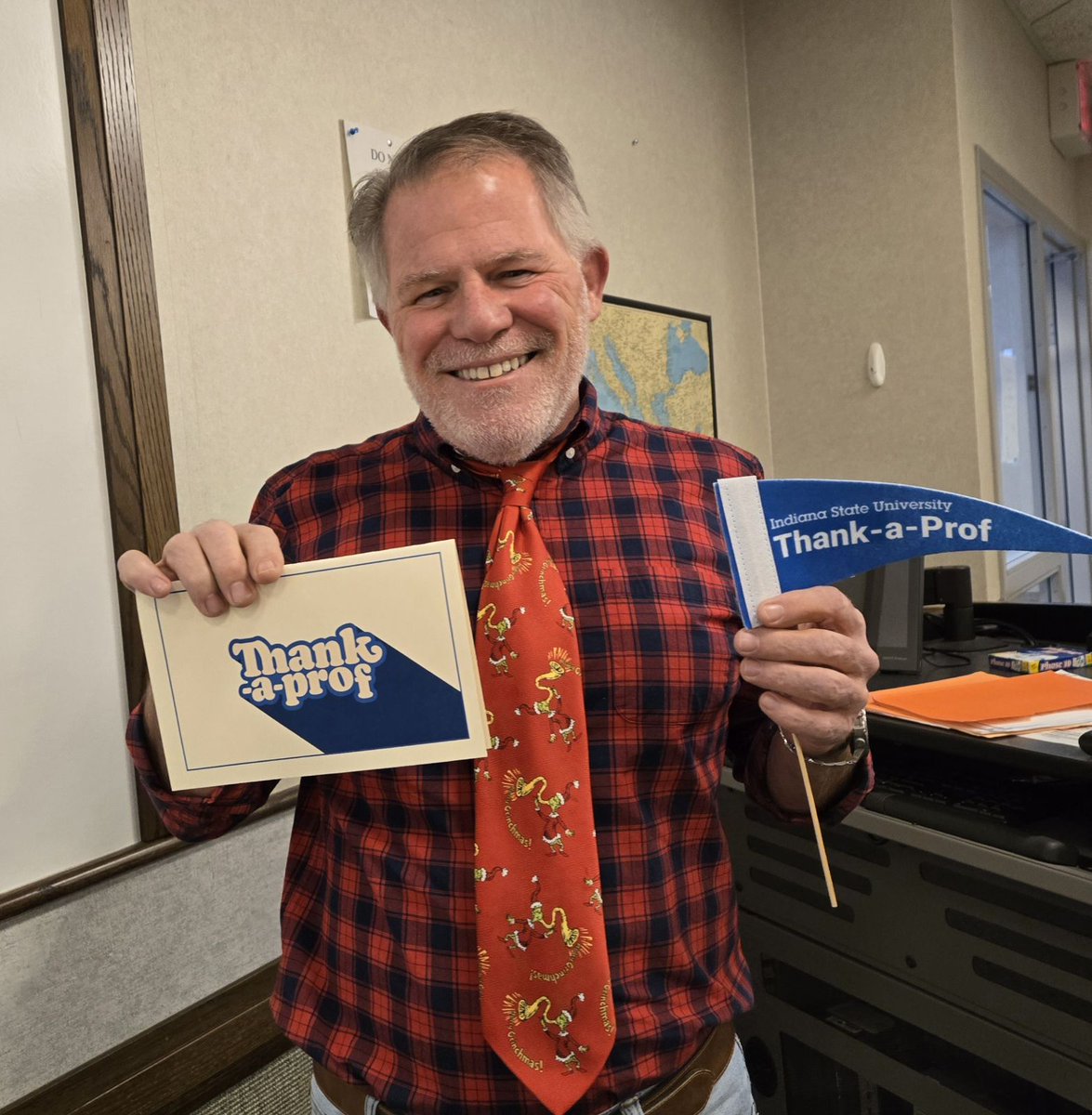 FCTE ISU (@fcteisu) on Twitter photo Being surprised before class with a unsolicited student message is so meaningful for faculty! Kevin Bolinger was recently acknowledged! <a href="/indianastate/">Indiana State University</a> <a href="/ISU_BCOE/">Indiana State University Bayh College of Education</a> <a href="/ISU_Honors/">ISU Honors College</a> Being surprised before class with a unsolicited student message is so meaningful for faculty! Kevin Bolinger was recently acknowledged! <a href="/indianastate/">Indiana State University</a> <a href="/ISU_BCOE/">Indiana State University Bayh College of Education</a> <a href="/ISU_Honors/">ISU Honors College</a>