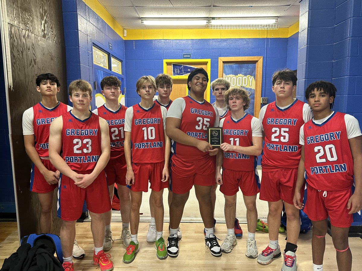 GPAthletics1's tweet image. 🏀 Wildcat boys basketball brought some hardware home this weekend 🏆
Varsity won the Best of the Bay tournament in Aransas Pass, while the JV and Freshmen teams each placed 2nd in the CCISD sub-varsity tournament‼
#goCatsgo 🔴⚪🔵 
@bball_wildcat