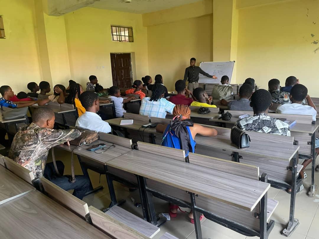 Cumsa_official's tweet photo. 📚 Day 4 & 5 of the CUMSA Mega Academic Shutdown!
Highlights:
Sessions on study skills, stress & time management 💡
Empowering students to achieve academic success. Let’s keep the momentum going!
#CUMSA #AcademicGrowth #MedicalStudentsUnical https://t.co/AMmvevuIXd