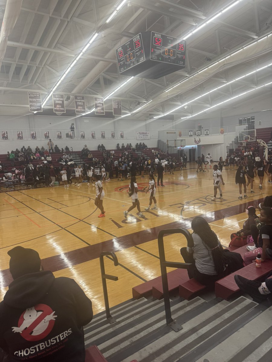 Jason Wilkins (Wilkins Report) (@lbinsider) on Twitter photo Hard fought PSL matchup tonight between Cass Tech & Renaissance. Renaissance secured a 57-48 victory. Round 2 is @ Cass Tech in January 2025 <a href="/LadyPhoenixBB/">LadyPhoenixBBall</a> <a href="/WbbCasstech/">CassTech_WBB</a> <a href="/LBIPremierBB/">LBI Premier Prospects</a> <a href="/wadesworld32/">Coach Keith Wade</a> Hard fought PSL matchup tonight between Cass Tech & Renaissance. Renaissance secured a 57-48 victory. Round 2 is @ Cass Tech in January 2025 <a href="/LadyPhoenixBB/">LadyPhoenixBBall</a> <a href="/WbbCasstech/">CassTech_WBB</a> <a href="/LBIPremierBB/">LBI Premier Prospects</a> <a href="/wadesworld32/">Coach Keith Wade</a>