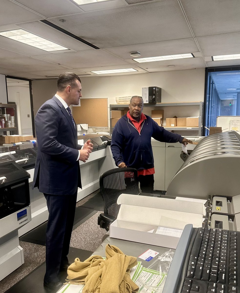 🚘 This past week, I met with the Automobile Club of Southern California to discuss local issues and priorities. Our conversation was productive and meeting everyone was amazing! Looking forward to continuing our partnership and collaboration. 🙌

#AD68 #CaliforniaAhead