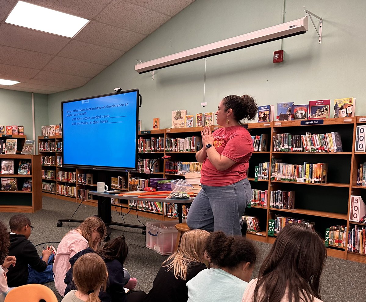 Ms. Kensinger tweet media