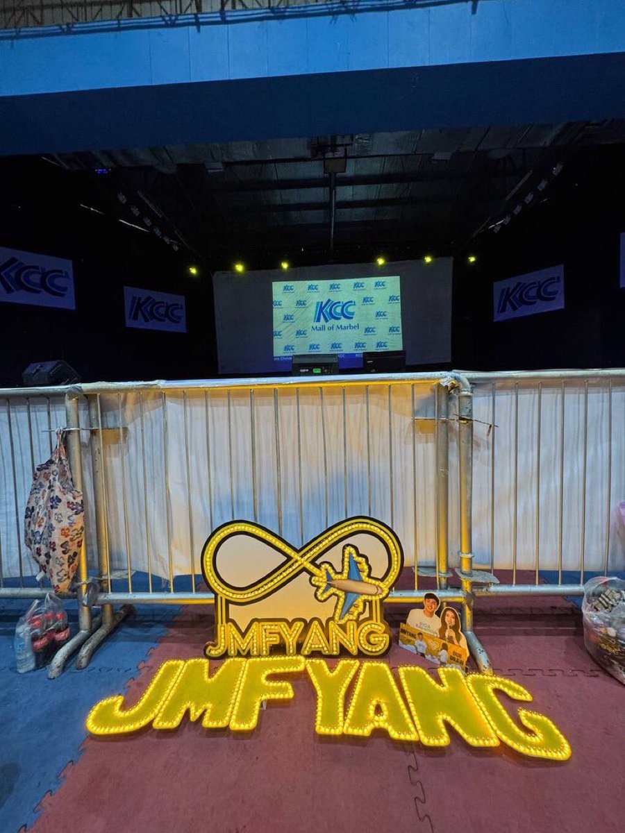 JMFabroadOfc's tweet photo. Aarangkada na nman mamaya ang aming infinity airplane 

JMFYANG GLOWING STARS 
JMFYANG GLOWING STARS https://t.co/yfsqHeuu6n