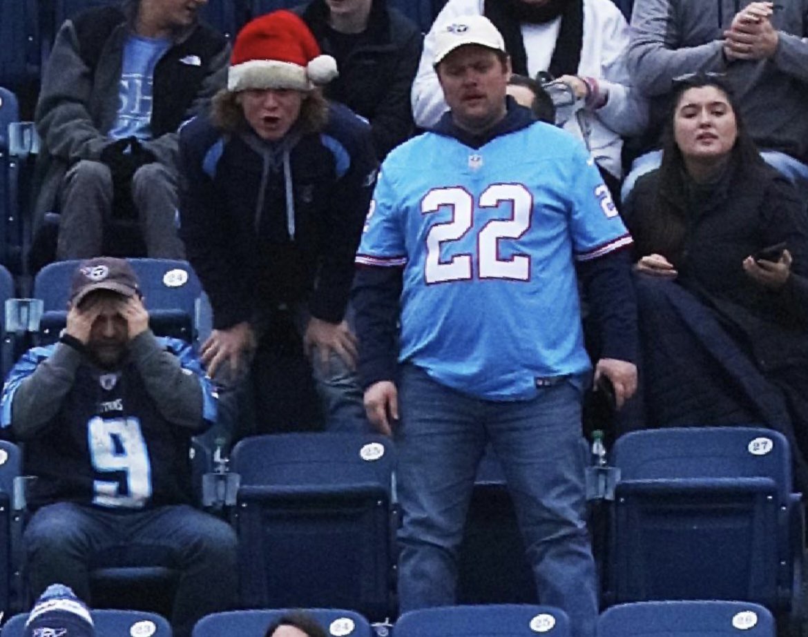 BlueCurr9's tweet photo. @HeHateV They got us in the upper deck the moment Levis didn’t find Chig. Scan through those sections to see some amazing meltdowns. Brings me joy to see some die hards still out there https://t.co/WWhfh1lGVy