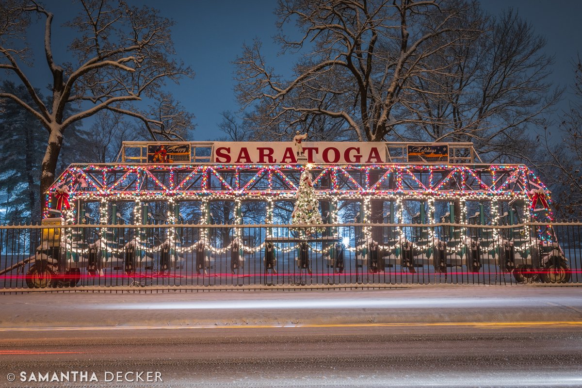 sdeckerphoto's tweet photo. This is one photo I post every year.  Saratoga may be the summer place to be, but for us year round residents, it's also the winter place to be! https://t.co/nVxZAi93uI