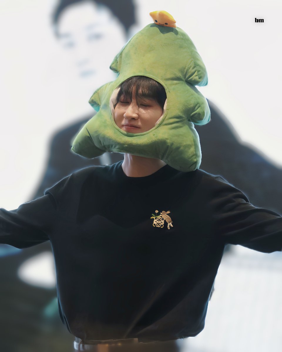 𝘽𝙈 tweet media