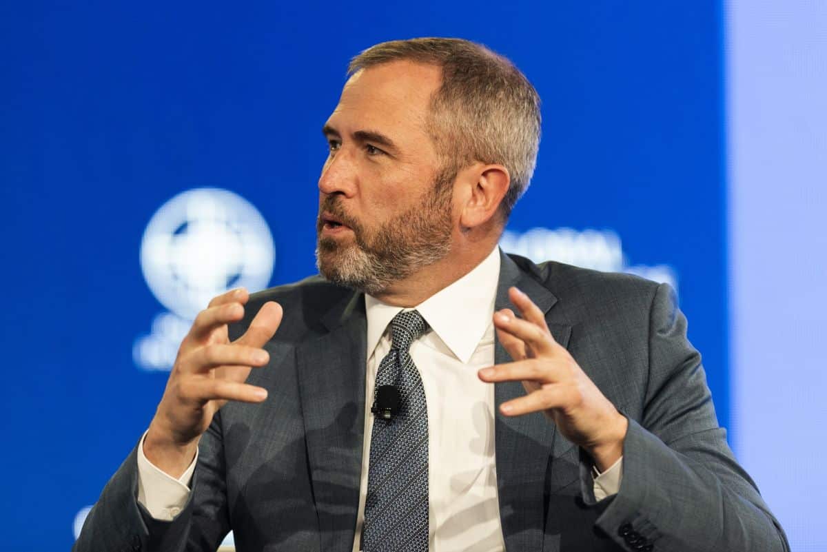 Should Joe Rogan invite Brad Garlinghouse to his show?🎙 

<a href="/joerogan/">Joe Rogan</a> <a href="/bgarlinghouse/">Brad Garlinghouse</a> 

A. Yes
B. No

#XRP #RLUSD #XRPETF 💎 💎 💎 💎 💎 💎 💎 💎 💎 💎