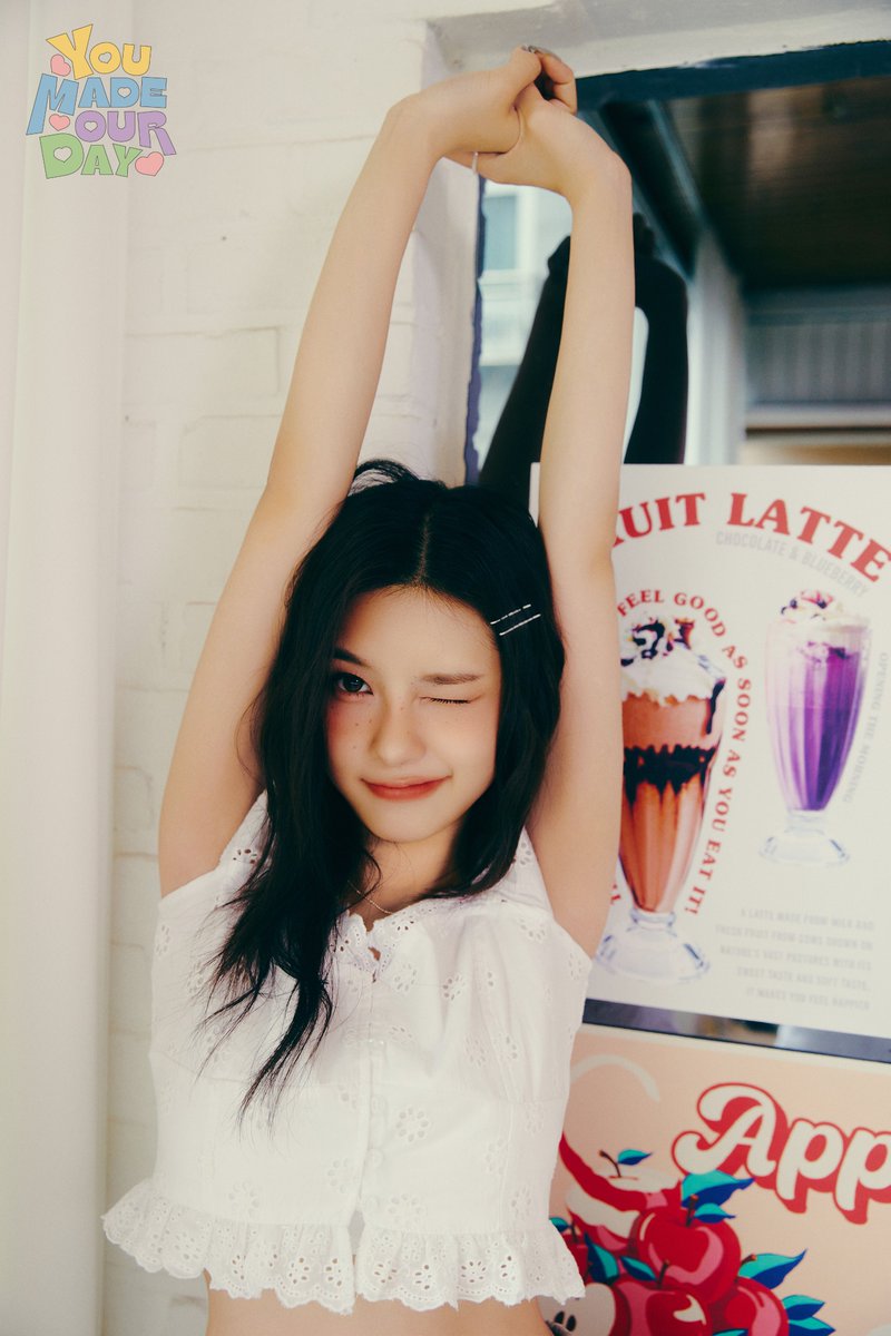 official_kep1er's tweet image. Kep1er 2025 SEASON'S GREETINGS
&amp;lt;YOU MADE OUR DAY&amp;gt;

Indoor - DAYEON

PRE-ORDER
2024.12.9 MON 3PM (KST) ~

#YOU_MADE_OUR_DAY
#김다연 #DAYEON
#Kep1er #케플러