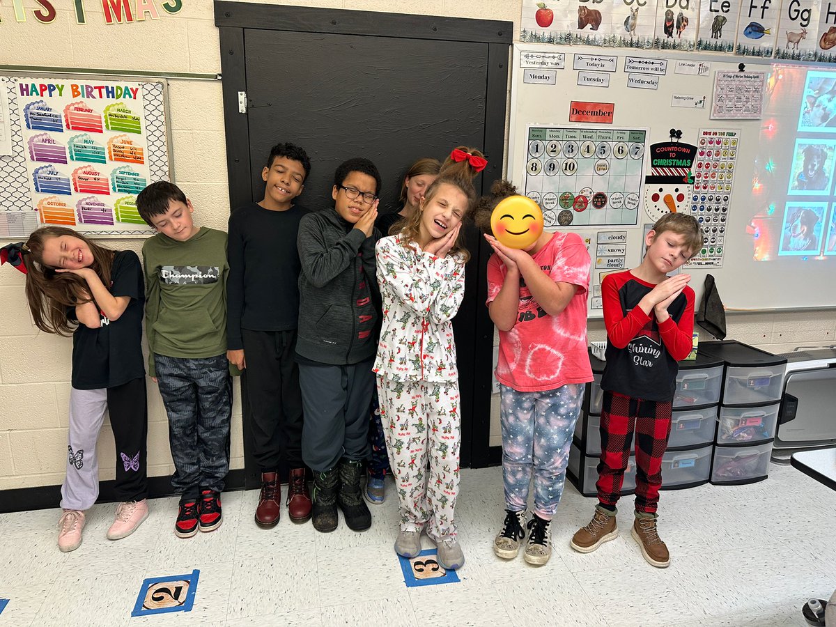 Cozy vibes for Polar Express Day! <a href="/MortonFRIENDS/">Sterling Morton Elementary</a>