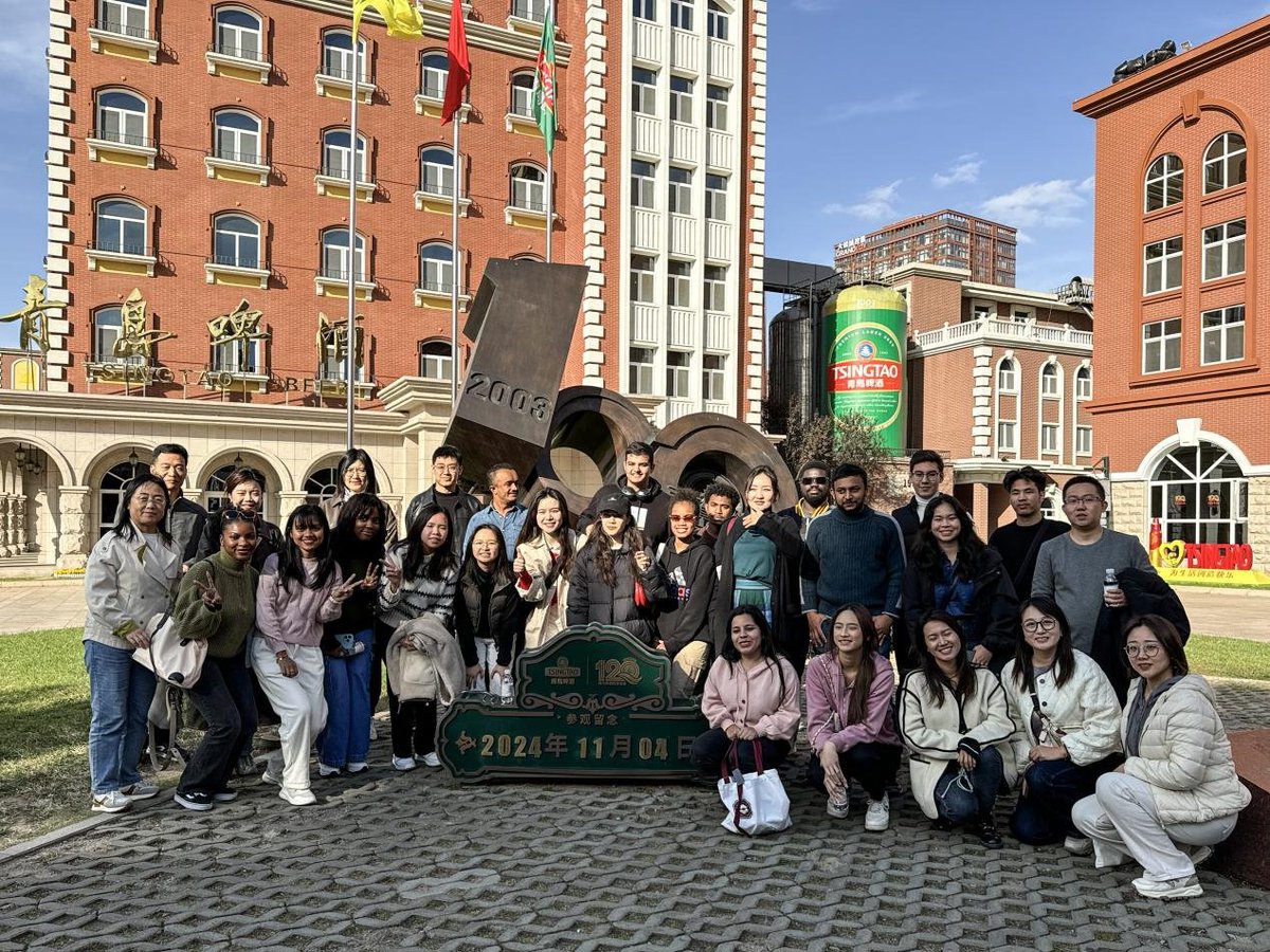 The city is famous for its fresh #beer, modern port and beautiful scenery. Which city is it? Yes, it is #Qingdao in #Shandong province. 

International students from University of International Business and Economics (#UIBE) visited Qingdao in early November🥰, immersing themselves in the history and modernity of the coastal city.  🏙

A student from Yemen said he was shocked by the fast development of China's coastal city and hoped his hometown can learn from and keep pace with it.  

#StudyInChina #EncountersWithChina 
@loveqingdao  @iShandong
