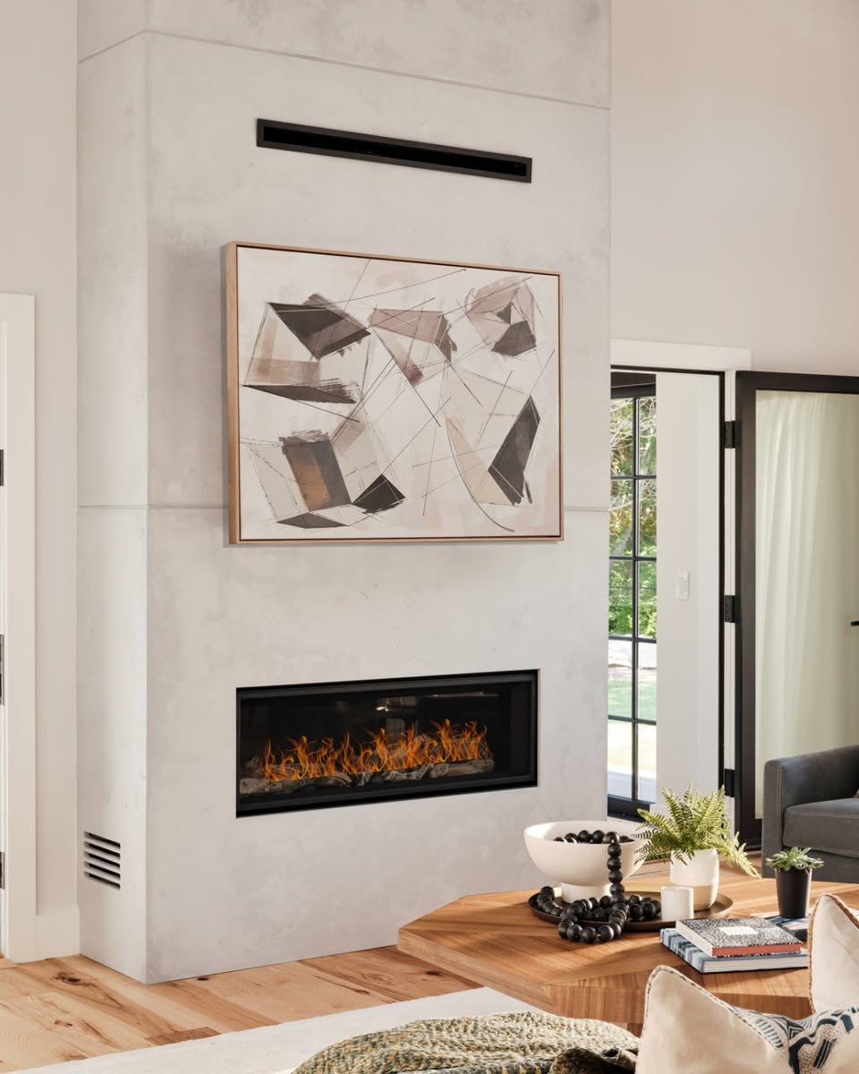 PhilbrookCC's tweet image. Not surprisingly, we’ve got fireplaces on our minds.
#BuiltByPhilbrook #CapeCodBuilder #CapeCodHome #Fireplaces #NewEnglandHome