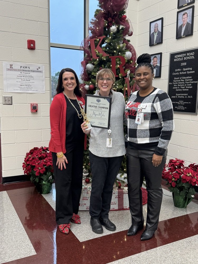 Congratulations to our art teacher, Mrs. Miles, for winning the GSCS Fine Arts Department's Creative Champion Award! Her dedication to inspiring creativity in our students is truly unmatched. Thank you for making the art room a place of imagination and excellence! #KennedyCulture