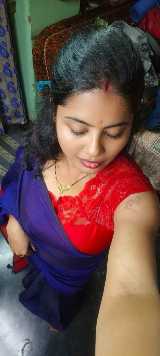 dharshini021's tweet photo. Morning moodd https://t.co/urMvdAXMVq