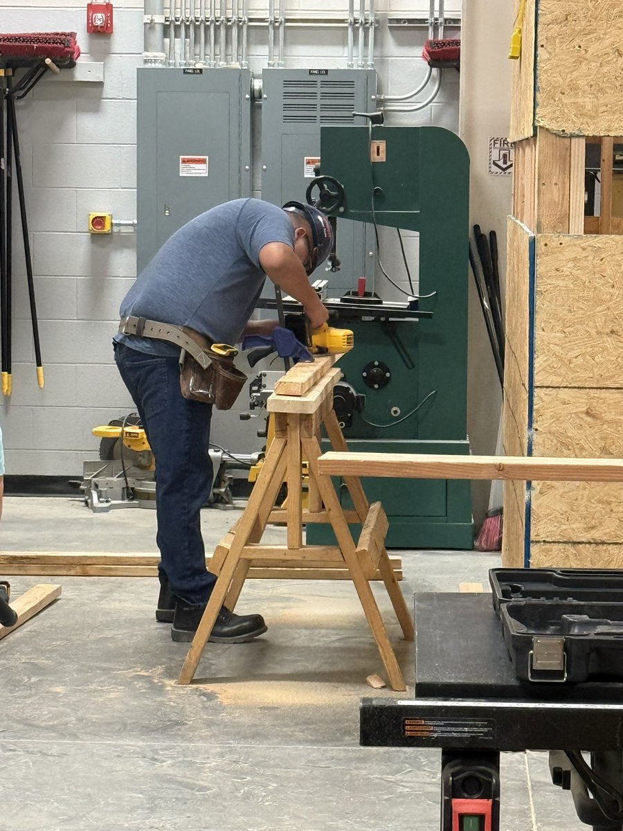 Today, FTC Construction students were hard at work mastering rafter systems as they continue progress on their house projects. #LearningTodayForABetterTomorrow #realworldlearning  <a href="/JoplinHS/">Joplin High School</a>