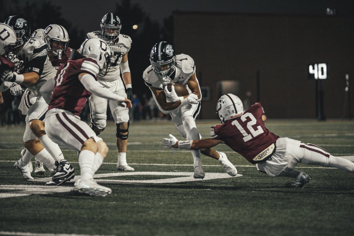 Ankeny Centennial RB Braeden Jackson receives a PWO from Iowa 🔥

Totaled 27 Touchdowns 1,959 All Purpose Yards. Won National player of the week this year.

#iahsfb Downer Photo